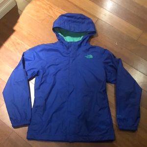 Boys North Face Lg dryvent lined raincoat